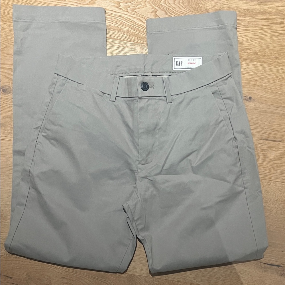 GAP Men's khaki pants